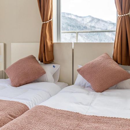 Hotel Justice - Ski In Ski Out Seki  Eksteriør billede